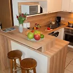 Anja Seeblickappartement Haus Haensel U Gretel Am Ossiacher See, Hallenbad, Skiarena Gerlitzen Daire Steindorf am Ossiacher See