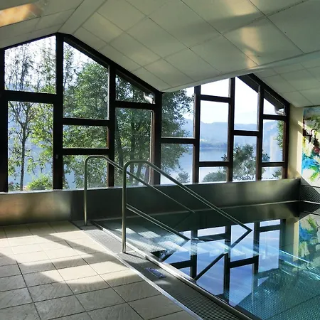 Anja Seeblickappartement Haus Haensel U Gretel Am Ossiacher Mit Direktem Seezugang, Hallenbad Apartment