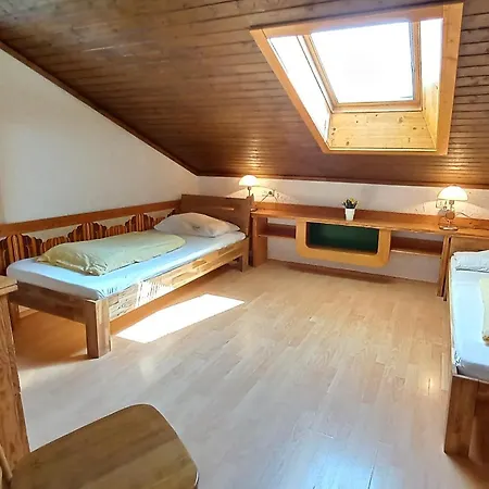 Anja Seeblickappartement Haus Haensel U Gretel Am Ossiacher See, Hallenbad, Skiarena Gerlitzen Daire