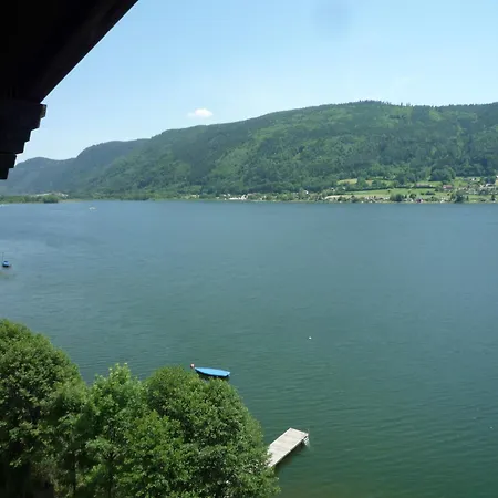 Anja Seeblickappartement Haus Haensel U Gretel Am Ossiacher Mit Direktem Seezugang, Hallenbad Steindorf am Ossiacher See