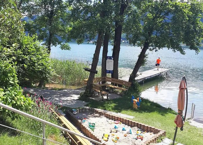 Apartamento Anja Seeblickappartement Haus Haensel U Gretel Am Ossiacher See, Hallenbad, Skiarena Gerlitzen